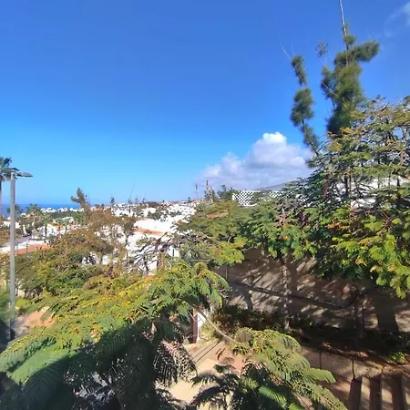 Sunshine Island Village Apartment