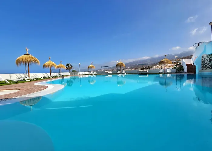 Sunshine Island Village 아파트